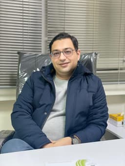 دکتر شبیر افسری