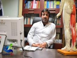 دکتر جواد حسین پور