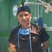 دکتر امیرحسین حقیر