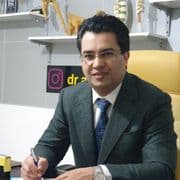 دکتر علی حقیقت