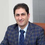 دکتر ابراهیم حاجی زاده