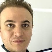 دکتر احسان یزدان پناه